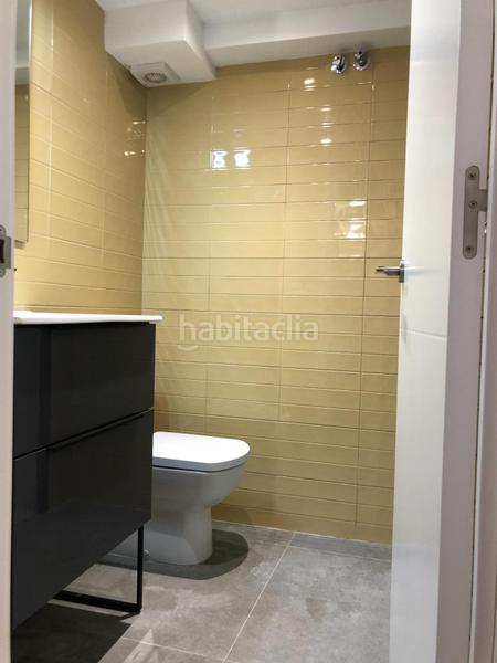 Foto c0e13b7b-8d59-4bb4-ba00-2b78e136dfd3. Planta baja piso en venta en calle santa elena solo inversores en Barcelona