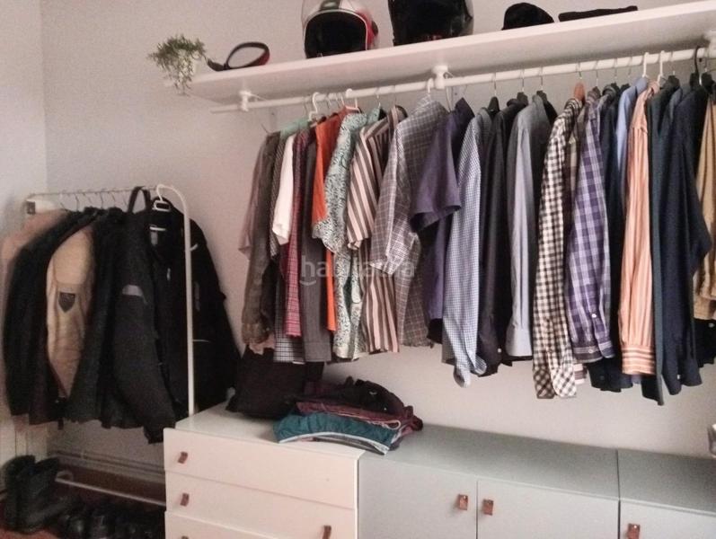 Foto 5d957229-96a0-4a01-ad99-c84b3a76040a. Piso gran piso en casagemes con vistas al mar en Centre Badalona