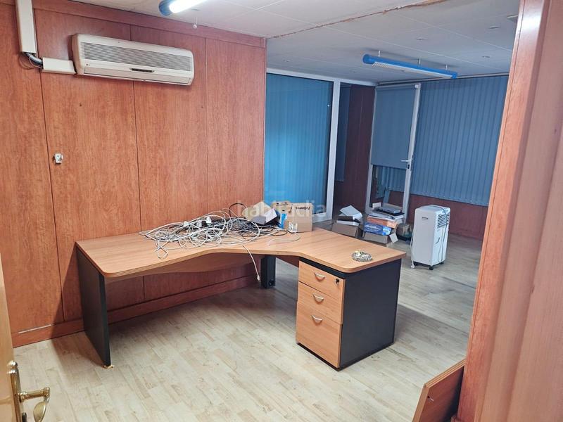 Foto 3a4a7125-475b-42b7-85e0-425f7f024bff. Local comercial local muy bien ubicado en lloret en Lloret de Mar