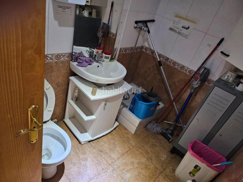 Foto c8155f9e-a324-4a8e-afc4-2835969bd2dc. Local comercial local muy bien ubicado en lloret en Lloret de Mar