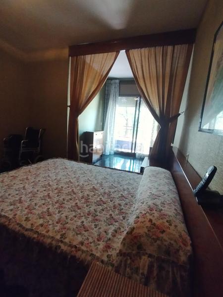 Foto b9cf3304-48a1-4ab6-afe1-f7bcb8f5c1e6. Piso  en venta en zona centro en Riu Nord Santa Coloma de Gramenet