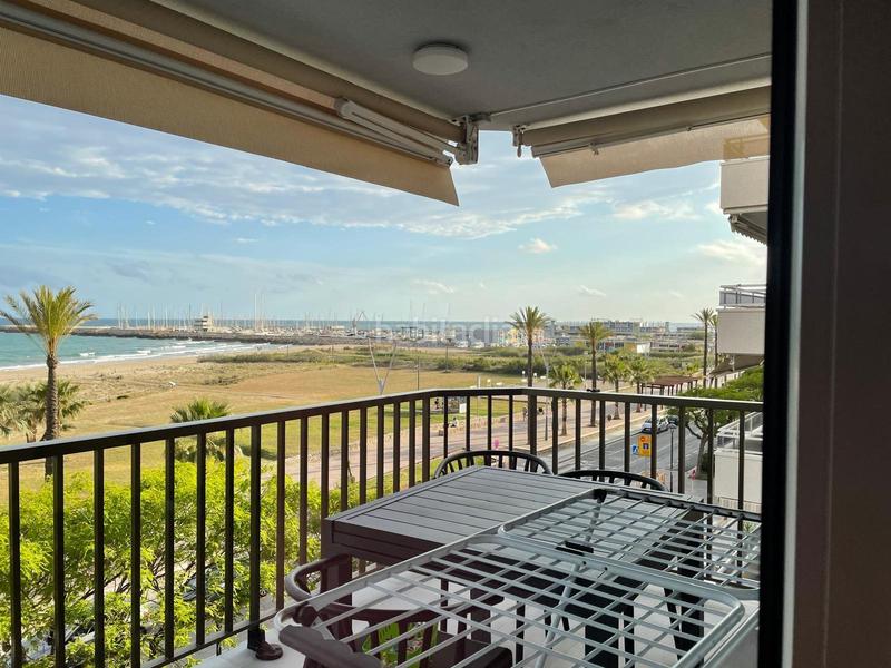 Foto bec1c179-b1ff-42e2-a48c-032eb6c0e3ae. Apartamento espectacular apartamento en venta en el paseo marítimo en Segur de Calafell
