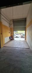 Local commercial  Carrer de carreras i candi. Venta local en santsbadal