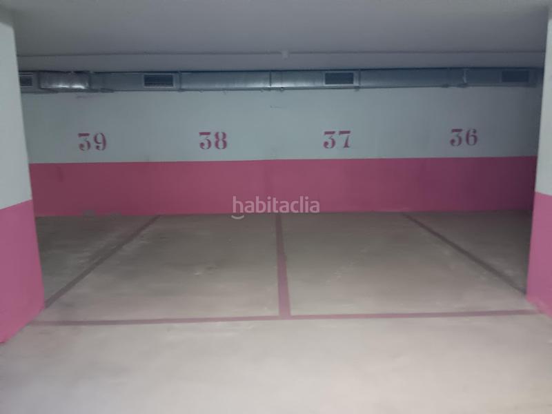 Foto 3c67c3a1-a600-4cdb-a5ad-bdc466562930. Aparcament cotxe a Ampolla (L´)