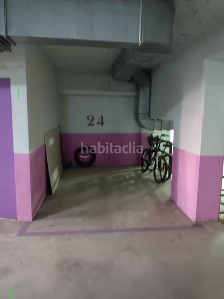 Foto 3dfe4e32-e894-421f-865f-eeb0bb7ed65b. Aparcament cotxe a Ampolla (L´)