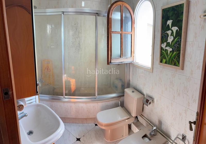 Foto 20e95352-fc46-4778-bf3f-3aeb0825fc4a. House with heating parking in Cunit residencial Cunit