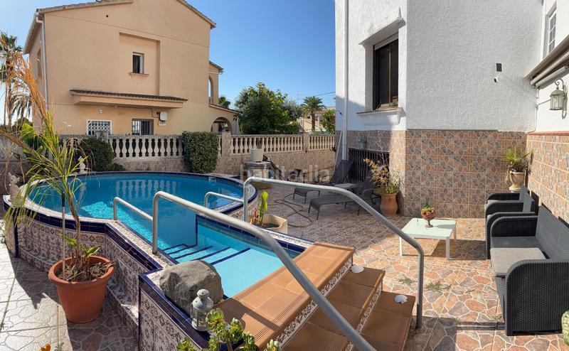 Foto 22064eb1-2096-4ba4-b843-ce89628dc5bb. House with heating parking in Cunit residencial Cunit