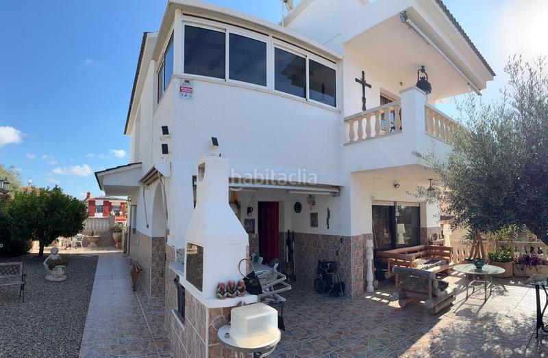 Foto 8a29e55e-f9be-4462-87d1-8fda2b67388a. House with heating parking in Cunit residencial Cunit