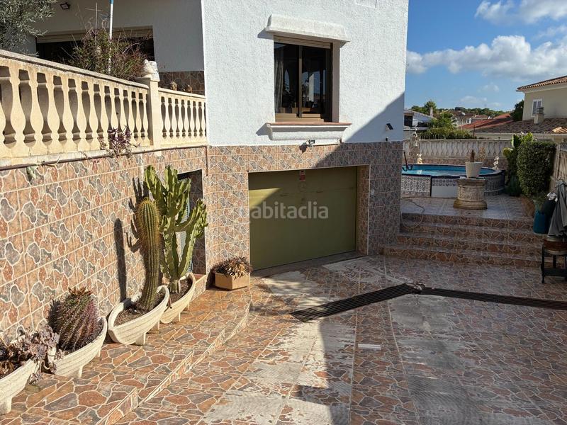 Foto a1f0f246-5359-47db-96f0-6282071c19c9. House with heating parking in Cunit residencial Cunit