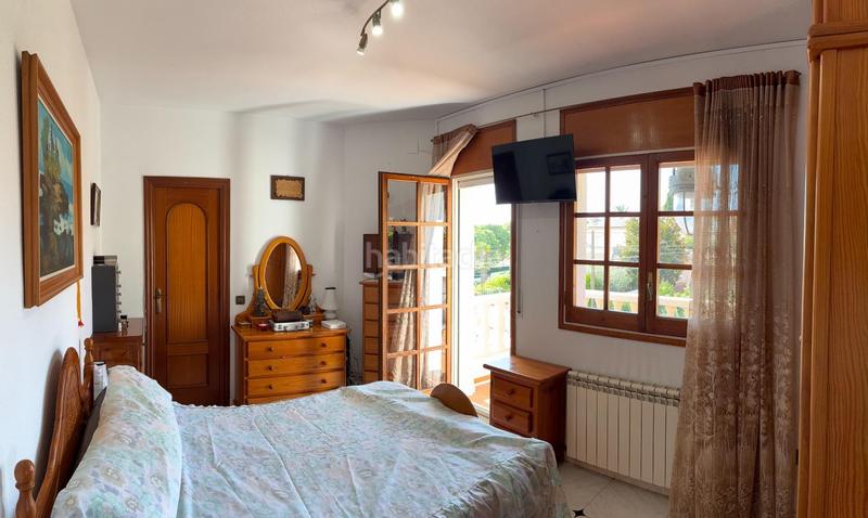 Foto aa2630d8-d1cc-40c9-81be-c0ff2eb20691. House with heating parking in Cunit residencial Cunit