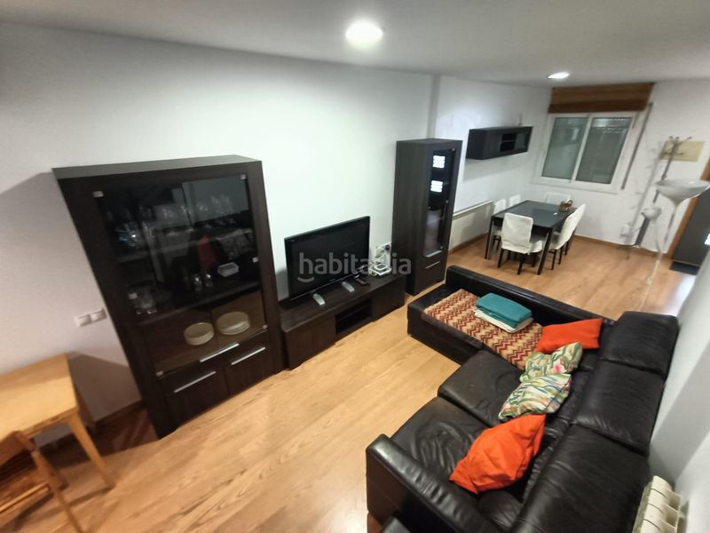 Foto 589923b3-f2bd-4852-b4a5-63984a37e2a0. Casa amb calefacció a Casagemes Badalona