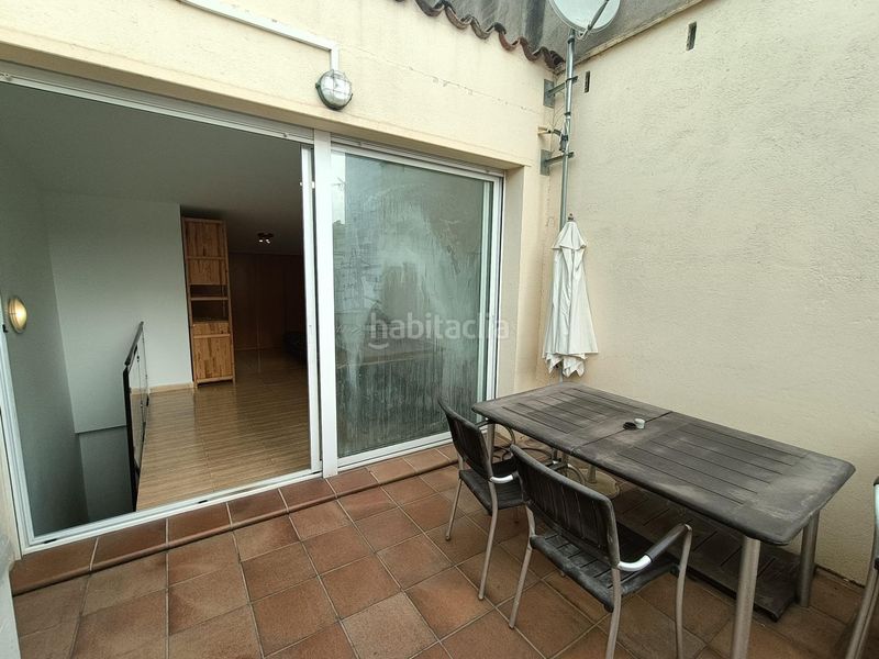 Foto db26c4c1-0a92-4904-851a-fb2c0ce3f61c. Casa amb calefacció a Casagemes Badalona