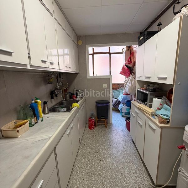 Foto cf8358ef-004b-4ca2-b34d-c06335f69190. Piso  en venta en Can Rull de 3 habitaciones muy luminoso en Sabadell