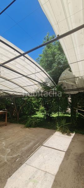 Foto c41aa3fa-3c99-4faa-bd69-33c5a7db99d2. Local comercial a Putget - Farró Barcelona