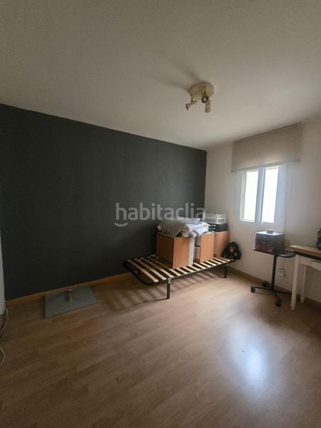 Foto 559fc180-2298-4231-86c6-c7d2836c4b63. Àtic a Roquetes Barcelona