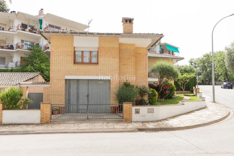 Foto 973df75a-078d-4323-b108-eac62003d95c. Haus mit heizung parking in Seva