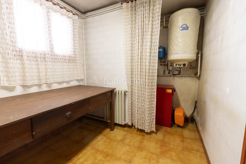 Foto adcba53f-eab8-4bfc-bc44-046754c43dcc. Haus mit heizung parking in Seva