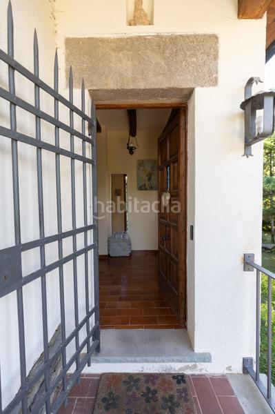 Foto 776cf151-fd21-4a17-9a25-1dd38f58b480. House with parking in Seva