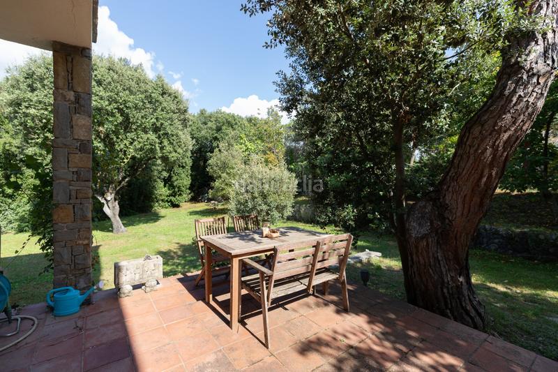 Foto b4740bab-251d-458a-97cb-341608e9524d. House with parking in Seva