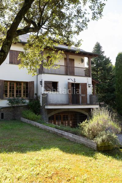 Foto bceab929-5f22-4e84-9cdc-c24a631f4dc9. House with parking in Seva