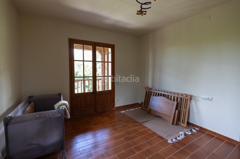 Foto c6fce3f4-a23c-40d6-a92c-58233348cad3. House with parking in Seva