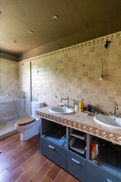 Foto cb0a85a5-4350-47ea-9cdd-120fb8832c15. House with parking in Seva