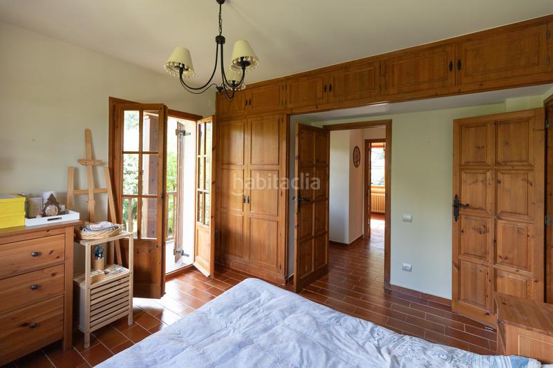 Foto fe6b5583-b07d-41cd-9225-5a7c56f7c7d0. House with parking in Seva