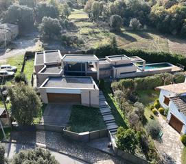 Haus  Del pintor mombrú