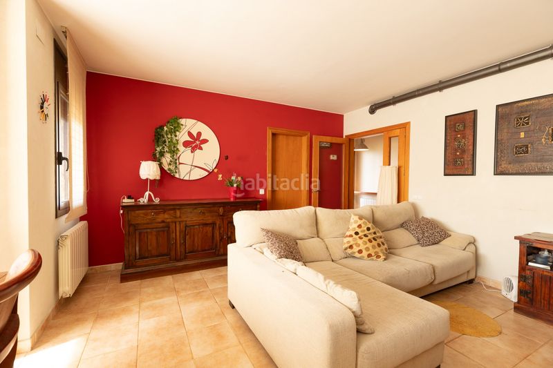 Foto 0db431bf-4f9f-4422-a758-34946d6cce90. Casa amb calefacció aparcament a Seva