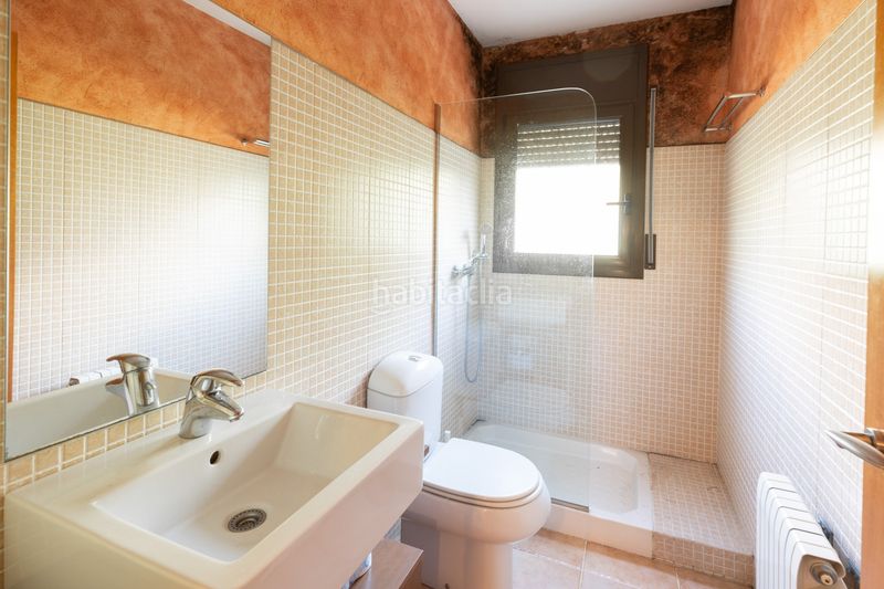 Foto 5b664882-4b19-4980-a122-2ad876a3e4e4. Casa amb calefacció aparcament a Seva