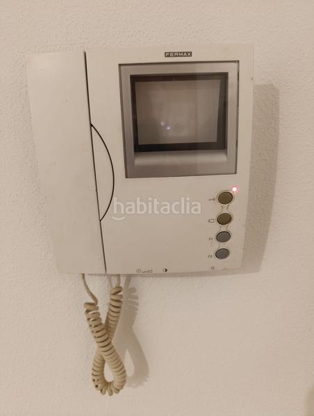 Foto b2907032-581e-45a2-9367-dd048b7a9a16. Etagenwohnung mit parking in Puerto Deportivo Torrevieja