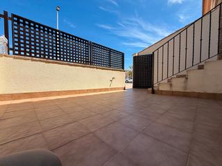 Casa a schiera in Los Peñascos-El Salero-Los Imbernones