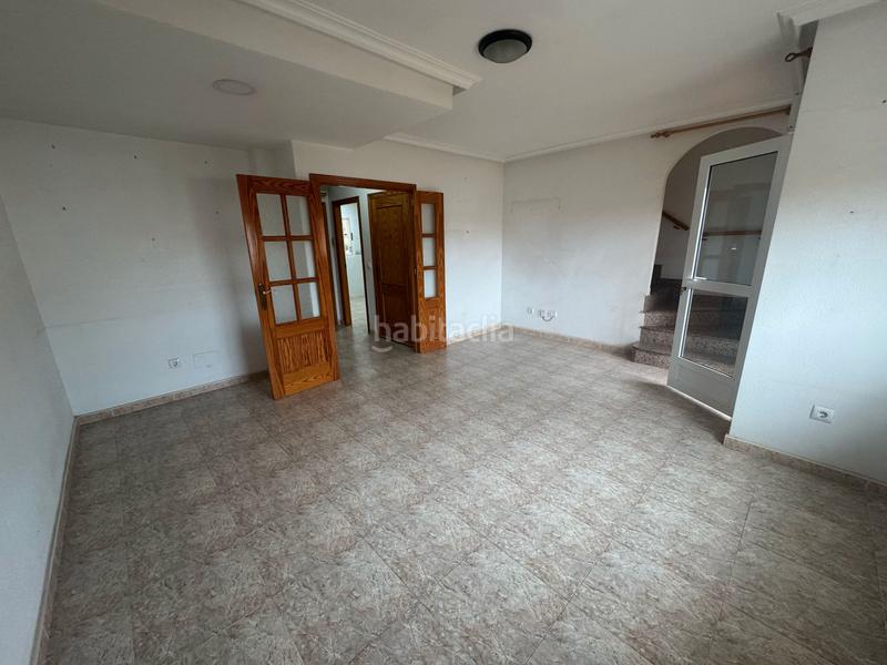 Foto 471066b4-a63c-4569-a6b6-cdff6c83225f. Casa adossada a Centro Alcázares (Los)