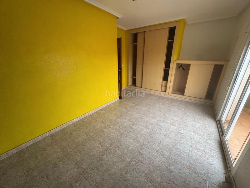 Foto 491d34a8-c6e1-4723-95a1-2a0a91c0bd59. Casa adossada a Centro Alcázares (Los)