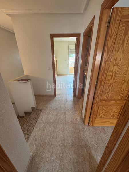 Foto 7aa2f492-fae0-423b-9868-5f5b32d3e771. Casa adossada a Centro Alcázares (Los)