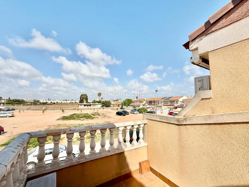 Foto eb33b69c-17d8-4862-8f98-032c98461ce1. Casa adossada amb aparcament a Los Peñascos-El Salero-Los Imbernones San Pedro del Pinatar