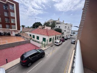 Etagenwohnung  Calle almirante cervera 11