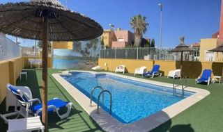 Doppelhaus  Calle ciudad deportiva 15