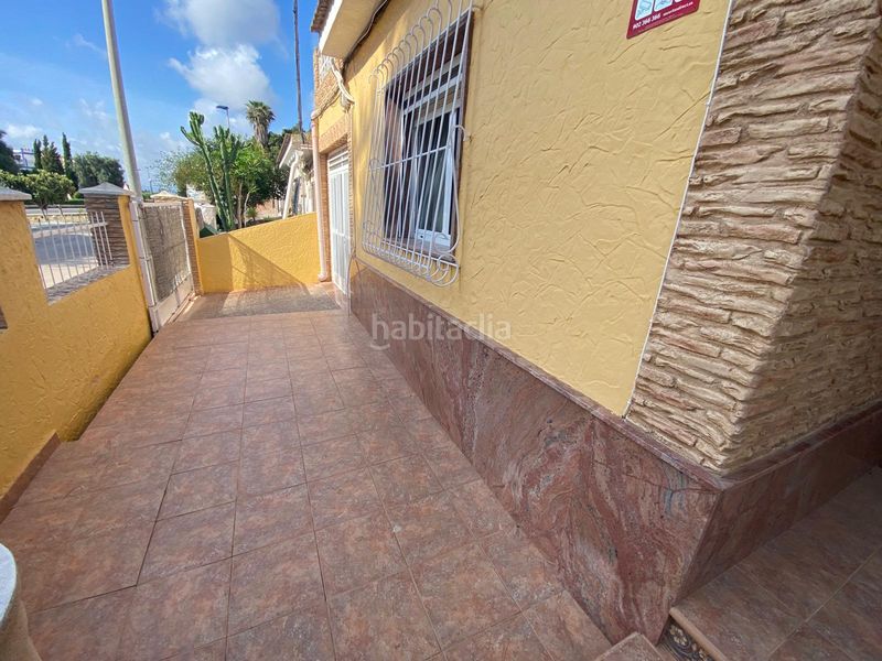 Foto 1b20554f-6a0d-40b0-819e-726539374eae. Casa adossada amb xemeneia aparcament a Roda San Javier