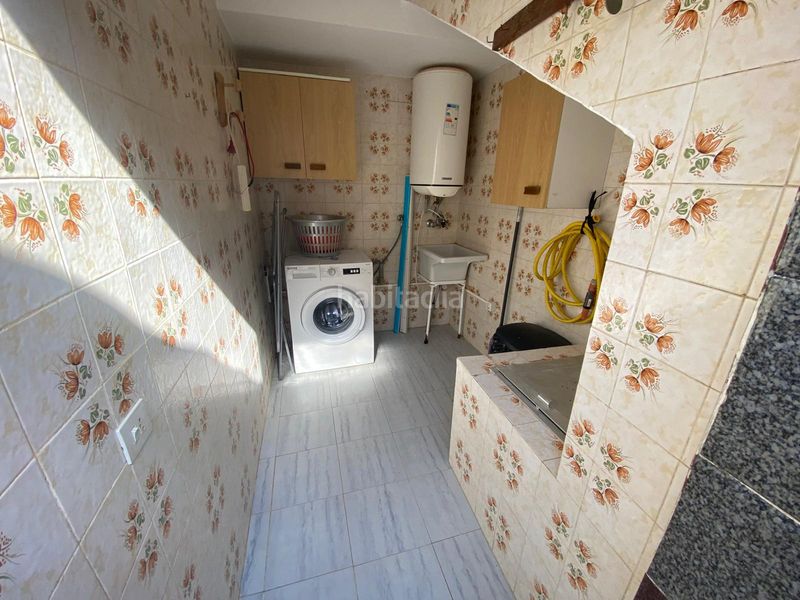 Foto 6251bd48-7427-4135-b54f-0a6469451284. Casa adossada amb xemeneia aparcament a Roda San Javier