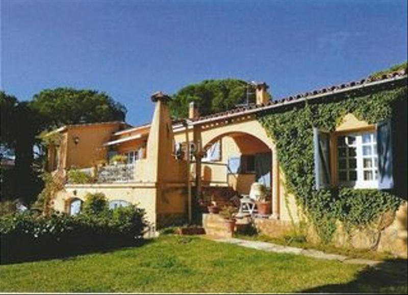 Foto dc01a49e-82bf-4070-8bba-524e4fbe2166. Casa amb calefacció aparcament a Port - La Clota - Puig Sec Escala (L´)