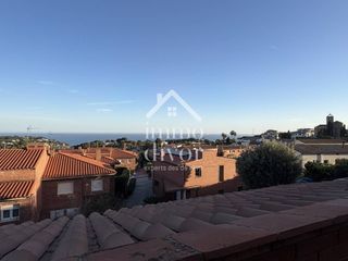 Rent Semi detached house  Calle arboç. Alquiler de casa adosada en sant vicenç de montalt