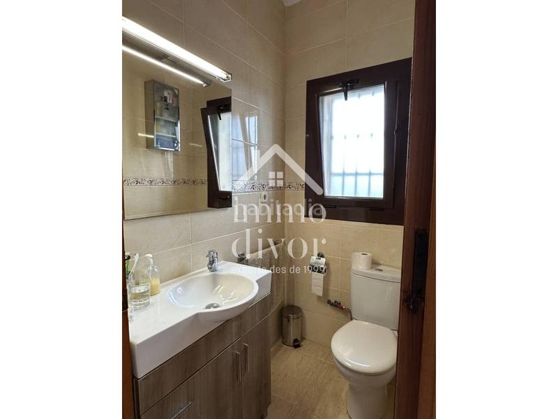 Foto 4910c9f1-f122-4b49-9a72-af693c5243ae. Casa con parcheggio piscina in Cinc Sènies Mataró