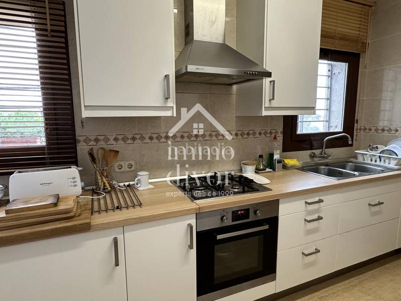 Foto fdde8409-0f3b-47c8-a800-ab3f9d0e0924. Casa con parcheggio piscina in Cinc Sènies Mataró