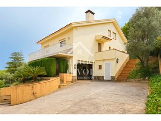 Casa a Can amat 27. Casa a 4 vientos en can amat  sant andreu de llavaneres