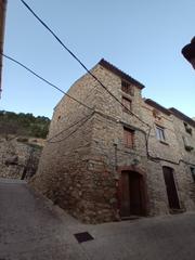 Mas à Carrer del sol 1. Colldejou. amplia vivienda totalmente reformada en venta