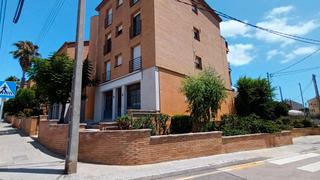 Local Comercial a Avinguda de sant jordi 40. Torredembarra. local comercial de aprox. 91m2 en venta