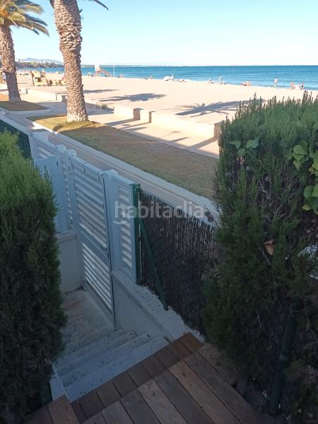 Foto 50a192f0-277c-44e0-8db8-b37ca0056647. Casa adosada en carrer de la magnòlia 2 . primera línea. amplia vivienda totalmente reformada en Miami Platja