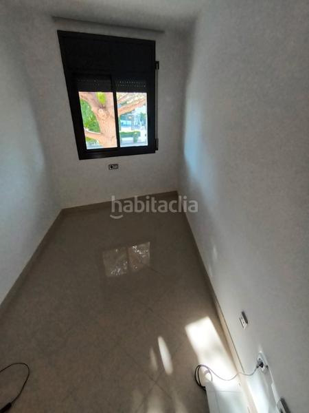 Foto 83e2605a-22f7-4879-9961-03d4ec34e4ec. Casa adosada en carrer de la magnòlia 2 . primera línea. amplia vivienda totalmente reformada en Miami Platja