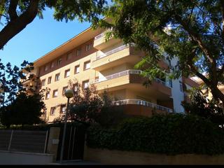 Appartement  Carrer de l'ametlla de mar 11. Piso de 96 m² ubicado en salou, tarragona